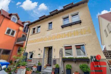 Haus zum Kaufen in Thüngersheim 170.000,00 € 187.33 m²