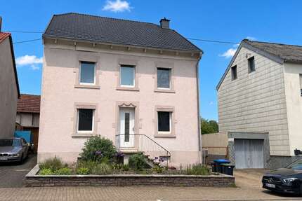 Haus zum Kaufen in Mettlach 339.000,00 € 90 m²