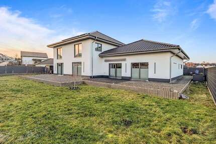 Haus zum Kaufen in Frankenberg (Eder) 797.000,00 € 268.49 m²