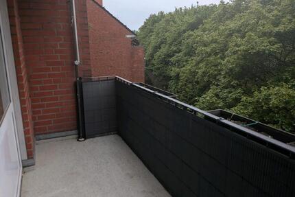 2-Zimmerwohnung - 200.000,00&nbsp;EUR Kaufpreis, ca.&nbsp; 56,00&nbsp;m&sup2; in Oststeinbek (PLZ: 22113)