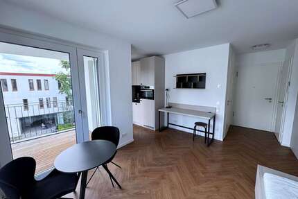 Wohnung zum Mieten in Berlin 695,07 € 28.37 m²