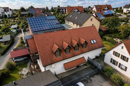 WOHNEN UND ARBEITEN - Wohn- und Geschäftshaus mit fünf KFZ-Stellplätzen, Carport und Garten - Weißenburg
