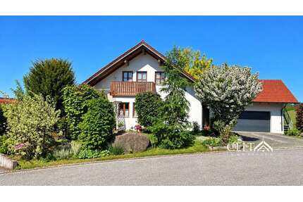 Haus zum Kaufen in Neukirchen 599.000,00 € 350 m²