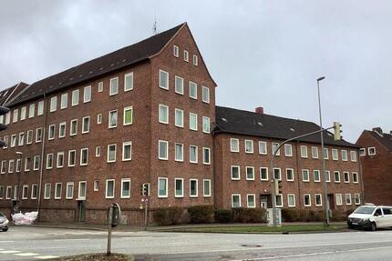 Gemütliche 4,5-Zimmer-Wohnung auf zwei Ebenen mit Gäste-WC und Loggia - Kiel Gaarden-Ost