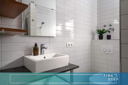 Vermietungssichere 2-Zimmer Altbauwohnung mit langfristigem Entwicklungspotenzial - München Laim