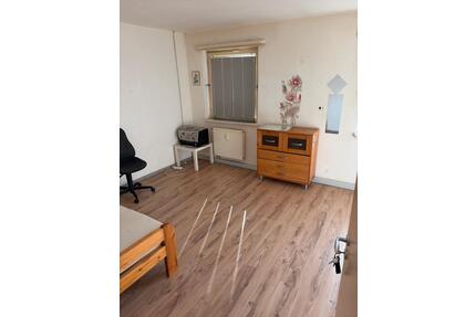 1 Zimmer Leipziger Str 96a - 490,00&nbsp;EUR Kaltmiete, ca.&nbsp; 25,00&nbsp;m&sup2; in Kassel (PLZ: 34123) Bettenhausen