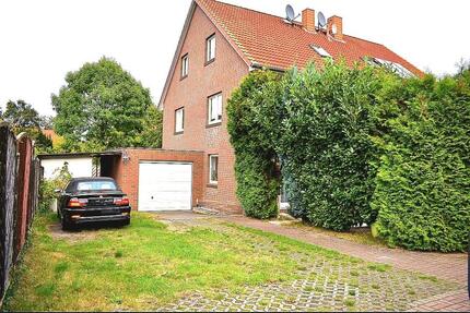 Massive Doppelhaushälfte in Hamburg-Fischbek ohne Provision