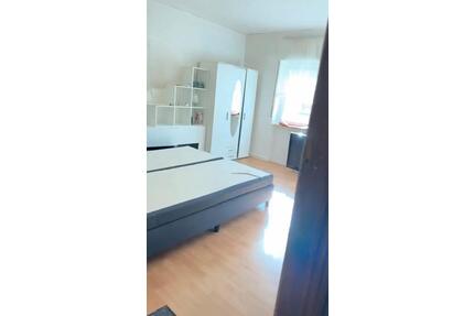 Wohnung vermieten - 1.200,00&nbsp;EUR Kaltmiete, ca.&nbsp; 65,00&nbsp;m&sup2; in Offenbach am Main (PLZ: 63075) Bürgel