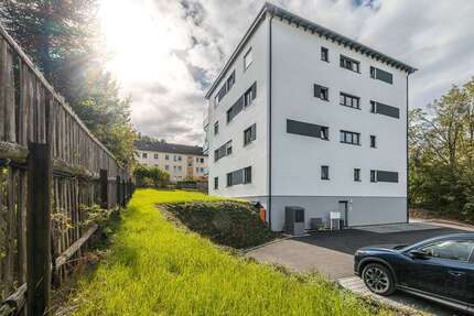 Wohnung zum Kaufen in Aue-Bad Schlema 249.000,00 € 87.08 m²