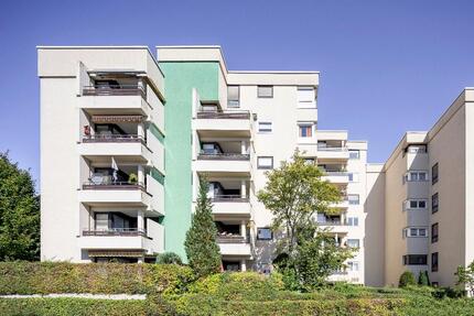 Gemütliche 3 Zimmer Wohnung mit Balkon in schöner Lage am Zollberg - hier stimmt einfach alles! - Esslingen am Neckar Pliensauvorstadt