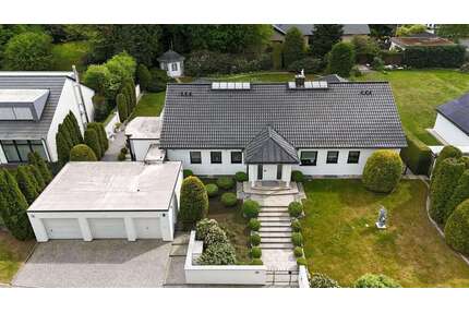 Haus zum Kaufen in Wolfsburg 1.150.000,00 € 332 m²