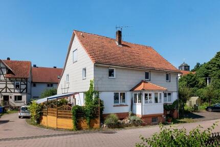 Einfamilienhaus mit viel Potenzial für individuelle Gestaltung - Morschen