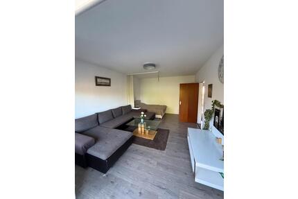 2-Zimmer-Wohnung in Bielefeld-Gadderbaum – Balkon & Möbel möglich