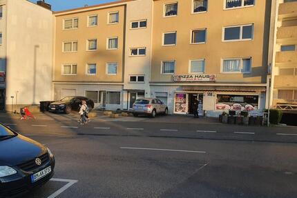 WESSELING ZENTRAL 2 ZIMMER KÜCHE DIELE BAD WOHNUNG SOFORT FREI