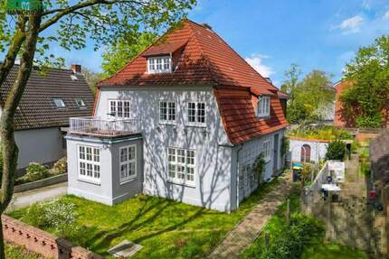 Historisches Flair, viel Raum zum Gestalten und Wohlfühlen - Heide