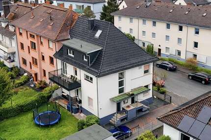Haus zum Kaufen in Frankfurt 910.000,00 € 230 m²