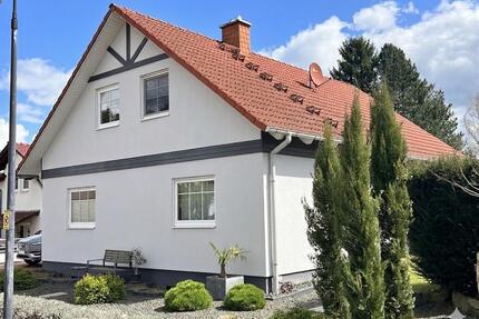 Modernes vollunterkellertes Einfamilienhaus - Mehlingen