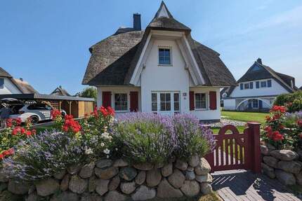 Ferienhaus mit großzügigem Garten und Teich am Bodstedter Bodden - Fuhlendorf