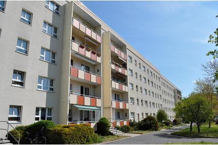 3- Raum Hochparterrewohnung - einziehen - wohlfühlen - Kirchberg