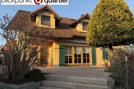 Haus zum Kaufen in Pettstadt 750.000,00 € 183 m²