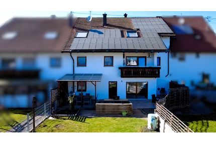 Haus zum Kaufen in Dettingen an der Iller 494.000,00 € 318 m²