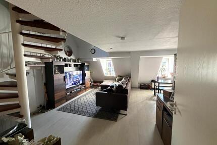 Schöne Maisonette-Wohnung mit 2 Bädern und moderner Küche - Eckental