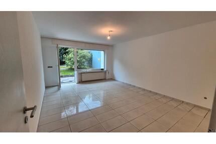 Helle Einliegerwohnung mit Terrasse und Garage - Iserlohn Sümmern