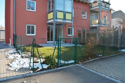 3 Zimmer Erdgeschoß Wohnung ,in bester Lage in Parsberg