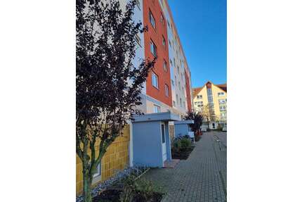 Wohnung zum Mieten in Waren (Müritz) 250,00 € 25.75 m²