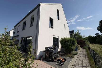 Haus zum Mieten in Olching 2.700,00 € 170 m²
