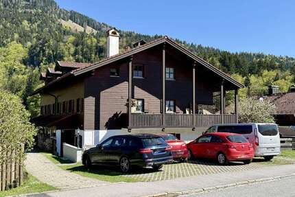 Wohnung zum Kaufen in Aschau im Chiemgau 379.000,00 € 79.57 m²