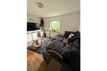 H-52084 Schnuckelige Wohnung mit Einbauküche - BESCHREIBUNG LESEN! - Hof Altstadt