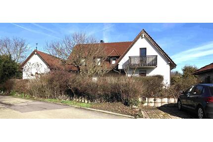 ++ CHARMANTE 2-3 ZI. DG WHG. MIT BALKON + GARTEN + + - Steinheim an der Murr