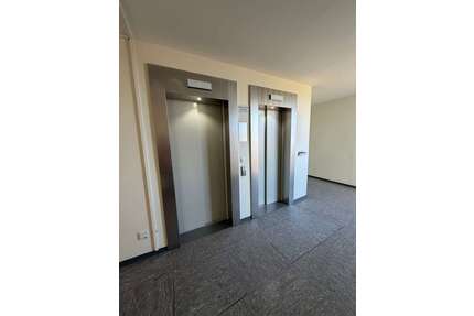 Wohnung zum Mieten in Frankfurt am Main 1.200,00 € 84.15 m²