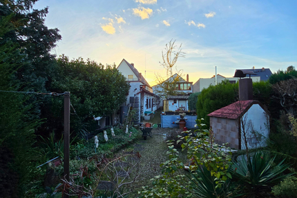 Haus zum Kaufen in Griesheim 650.000,00 € 240 m²