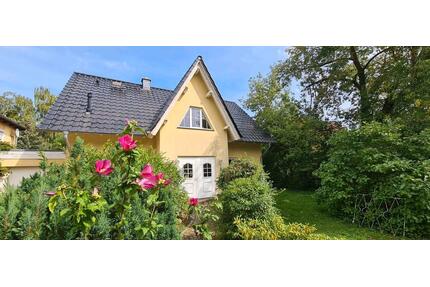 Haus zur Miete 5 Monate - 2.600,00&nbsp;EUR Kaltmiete, ca.&nbsp; 150,00&nbsp;m&sup2; in Falkensee (PLZ: 14612)