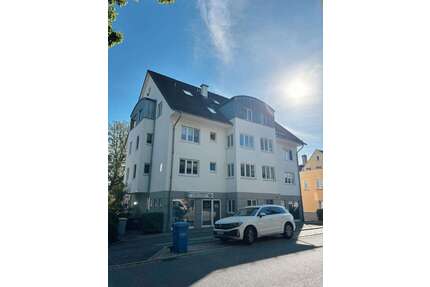 Wohnung zum Kaufen in Reinsdorf 70.000,00 € 74.05 m²