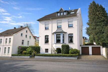 Haus zum Kaufen in Solingen 425.000,00 € 276 m²