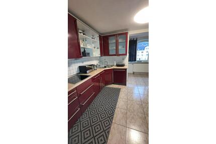 3-Zimmer-Wohnung, 90 m², renoviert, teilmöbliert – Wuppertal-