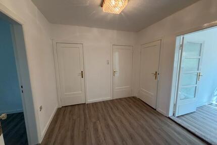 Großzügige 4ZKB - 1.150,00&nbsp;EUR Kaltmiete, ca.&nbsp; 110,00&nbsp;m&sup2; in Osterholz-Scharmbeck (PLZ: 27711)
