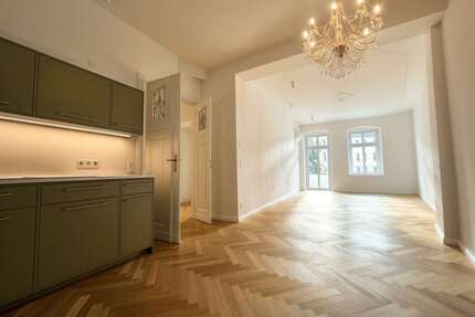 Wohnung zum Mieten in Berlin 1.980,00 € 110 m²