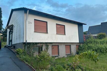 Schönes Einfamilienhaus, Terrasse, kleinem Garten, zentrumsnah - Wermelskirchen