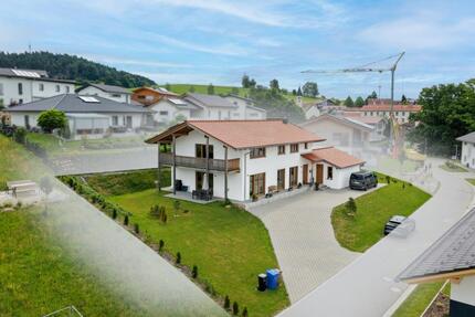 Haus zur Miete , Mehrgenerationenhaus - Teisnach