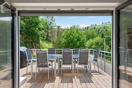 Haus zum Kaufen in Oberharmersbach 550.000,00 € 220 m²