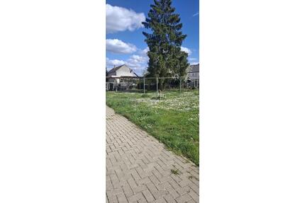 2 Raum Wohnung mit Garten - 672,00&nbsp;EUR Kaltmiete, ca.&nbsp; 68,00&nbsp;m&sup2; in Wolmirstedt (PLZ: 39326)