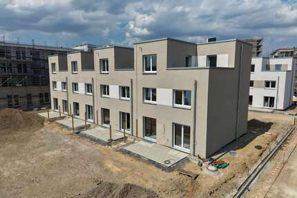 Haus zum Kaufen in Düsseldorf 809.900,00 € 151 m²