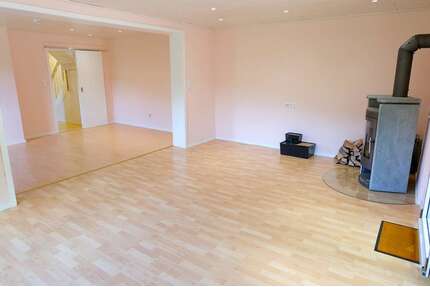 Haus zum Kaufen in Bebra 134.000,00 € 90 m²