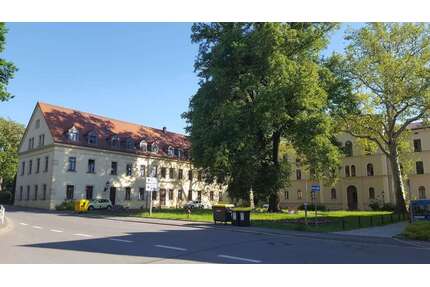 Wohnung zum Mieten in Glauchau 250,00 € 36.09 m²