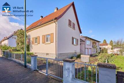 Zwei sanierungsbedürftige Wohnhäuser in familienfreundlicher Lage von Bad Dürkheim!