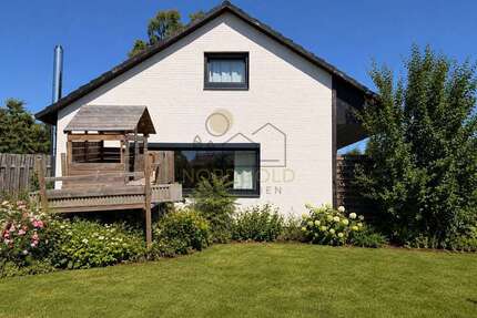 Haus zum Kaufen in Krempe 329.000,00 € 132 m²